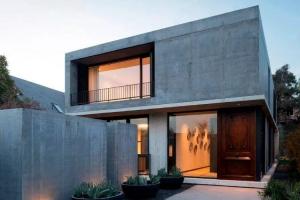 Casa Semi Nueva En Seguro Y Exclusivo Condominio
